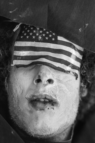 Jean-Pierre Laffont, 30th Rep Convention Miami 72 Man with eyes covered with US flag, Turbulent America, Sous Les Etoiles Gallery