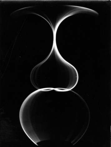 1971,Gianf ranco Chiavacci, abstract photography, Italian artist, binary art, mathematics, black and white, vintage, movement, Sous Les Etoiles Gallery
